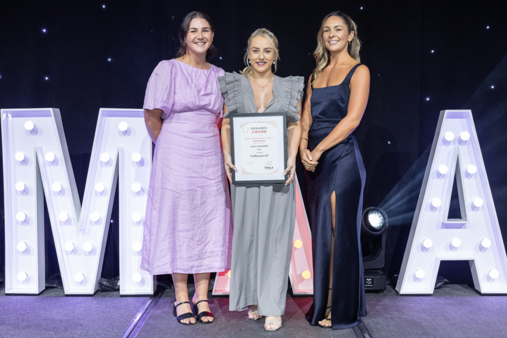 Kathleen Rayner accepts the Highly Commended Traffic Management Company of the year award on behalf of Trafficwerx NT.